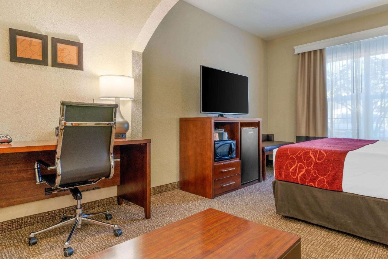 Comfort Suites Downtown Sacramento Ngoại thất bức ảnh
